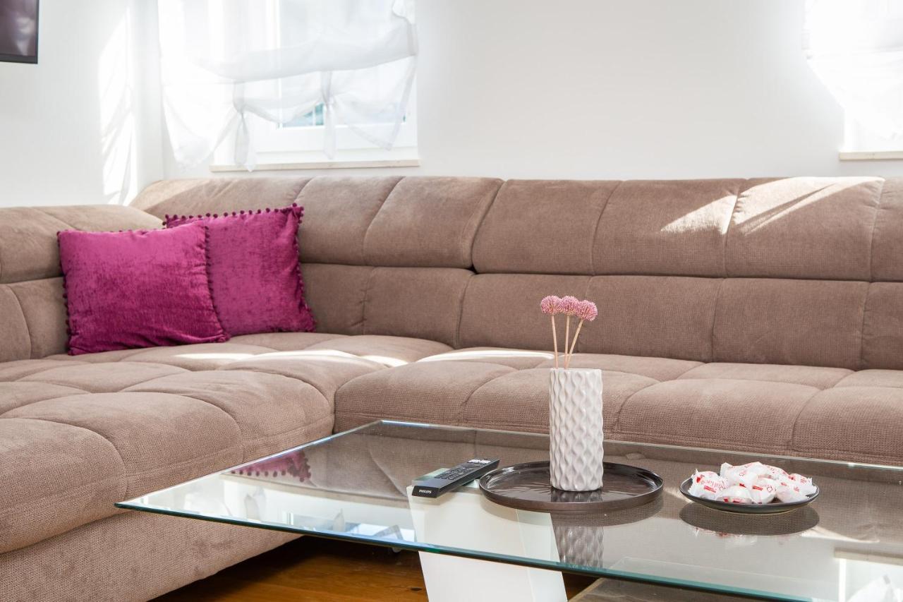 Lana - Sea View With Parking Apartment *